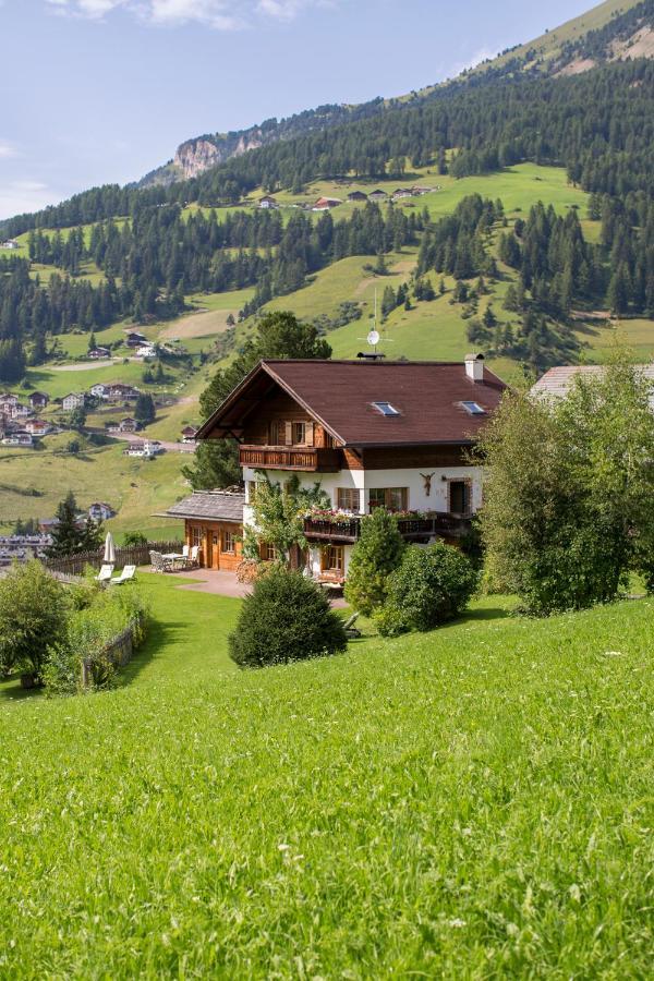 Villa Al Bosco Сельва-ді-Валь-Гардена Екстер'єр фото